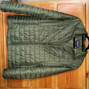 Patagonia nano puff jacket